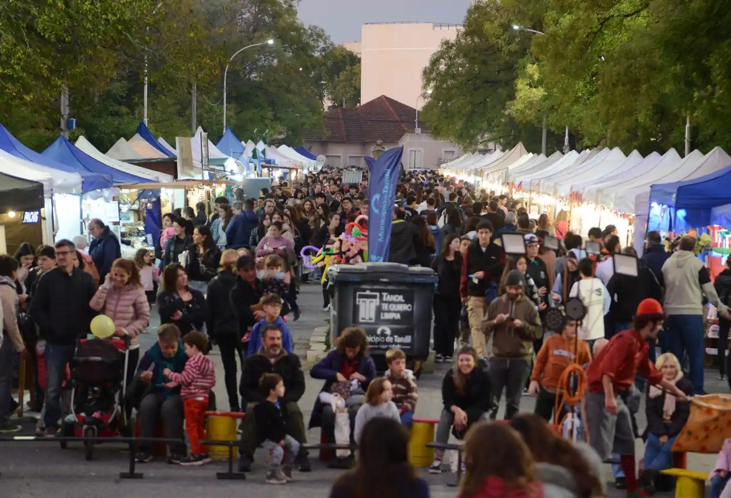 Tandil vive una Semana Santa a pleno: las fotos de una ciudad colmada de turistas