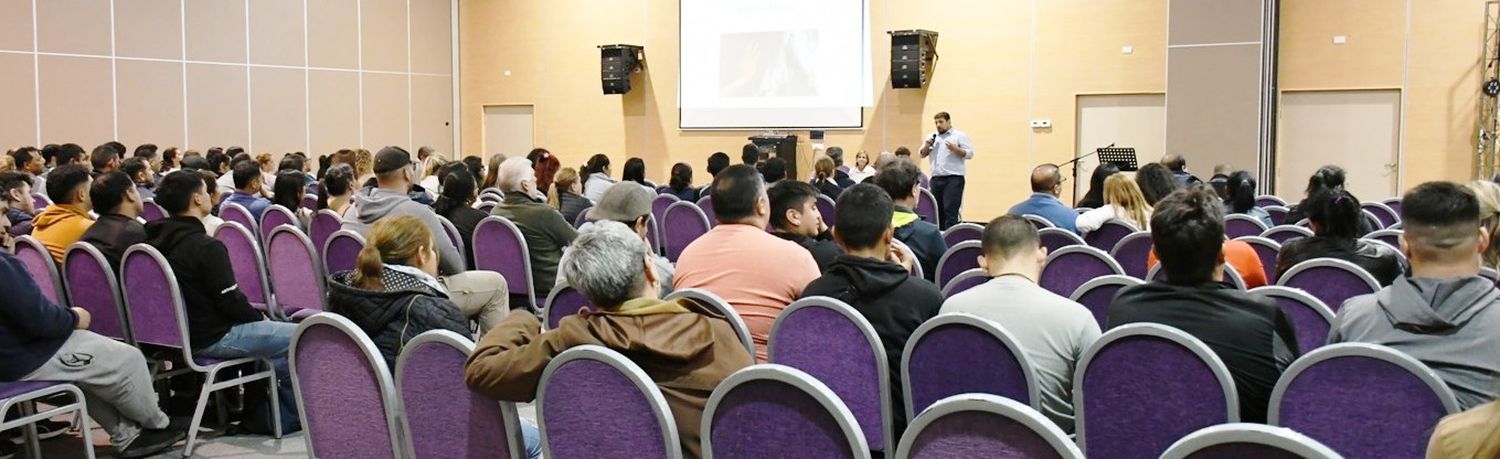 Personal municipal recibió una charla sobre separación de origen y recolección diferenciada de residuos