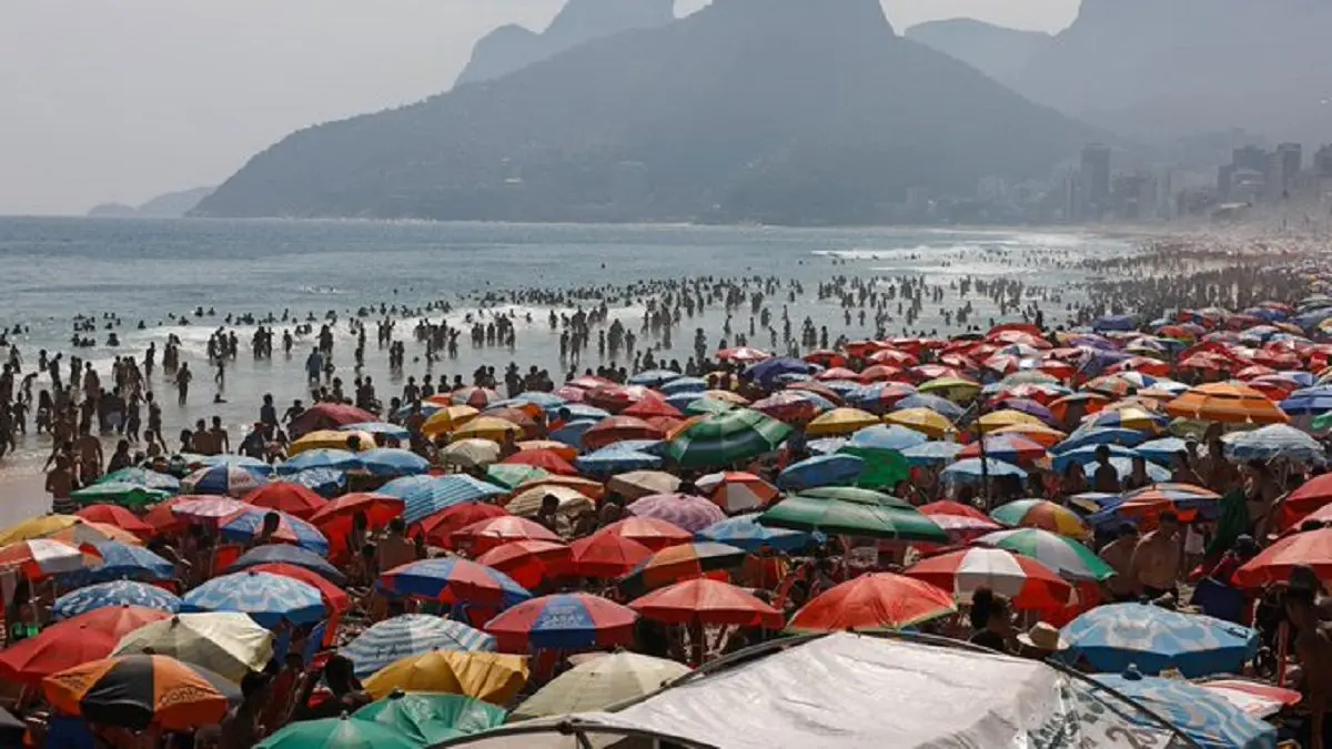 ¡SE ESTÁN ASANDO! Brasileños alarmados por  temperaturas que superan sensación de 60 grados