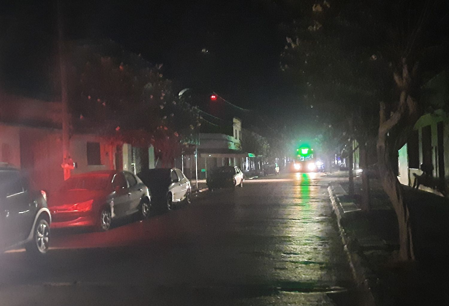 Corte de luz: "mínimo, atiendan a la gente"