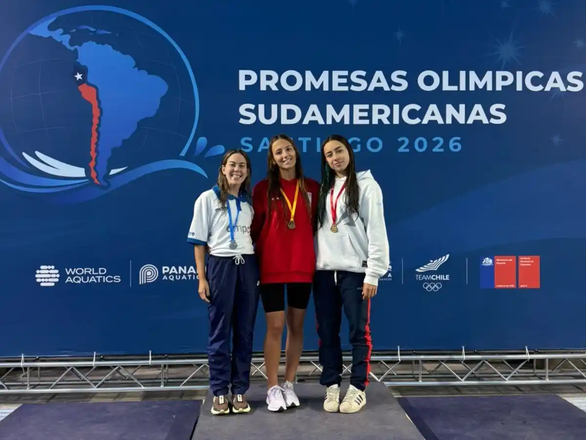 Miranda Boc-Ho comenzó el Nacional Open de Chile con un triunfo en los 200 combinados