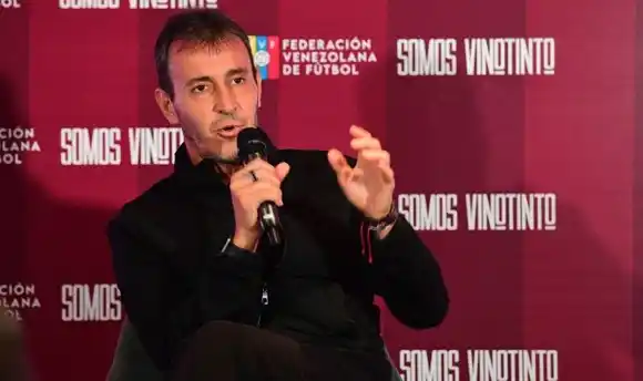 ¿TIENEN FE? Presentan al “Bocha” Batista y se compromete con La Vinotinto