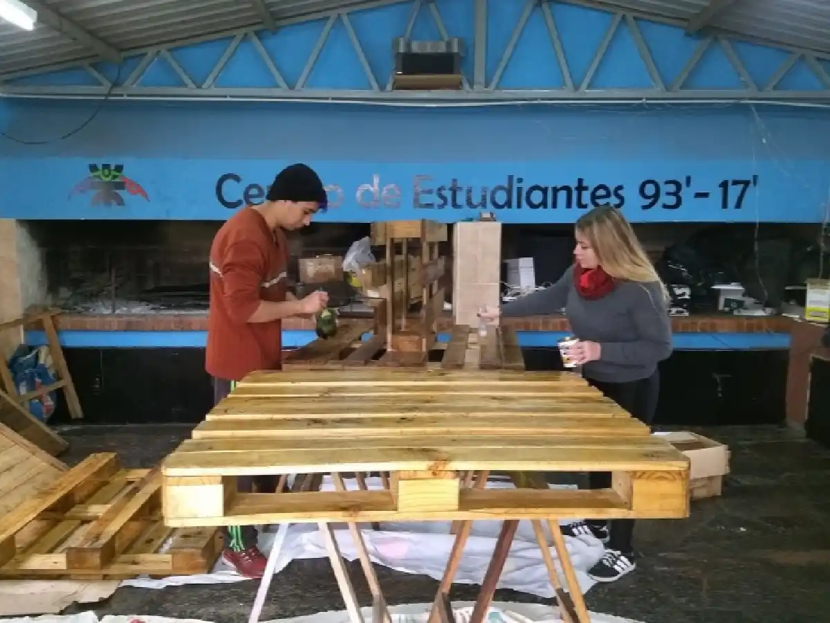 Con ingenio, en UTN renuevan patio interno