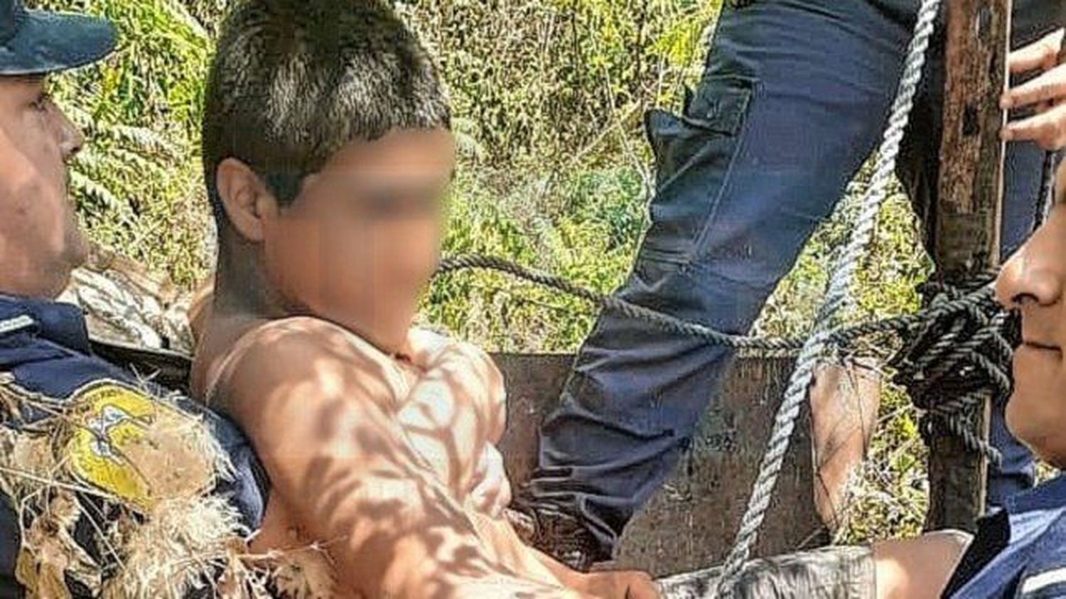 Un nene de 13 años cayó en un pozo y lo rescataron luego de 24 horas