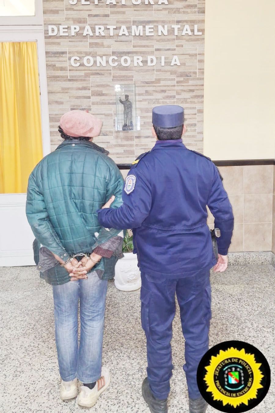 Hombre aprehendido tras amenazar al intendente Francisco Azcué