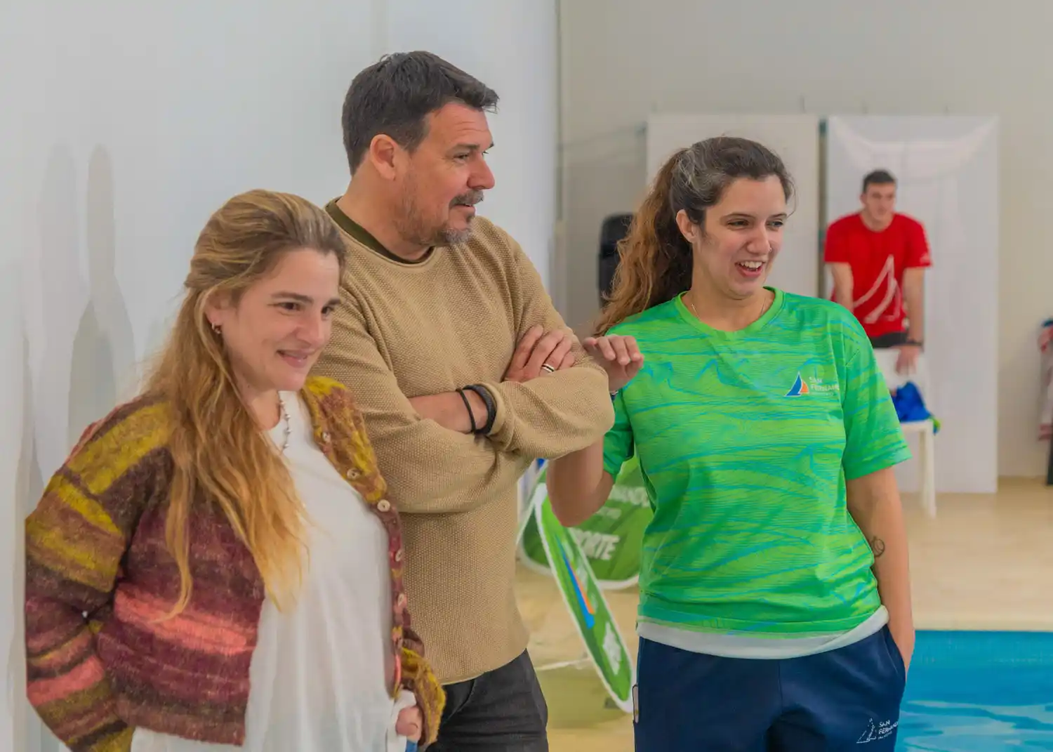 San Fernando: Eva Andreotti acompañó las primeras clases de Matronatación del nuevo Polideportivo N°11