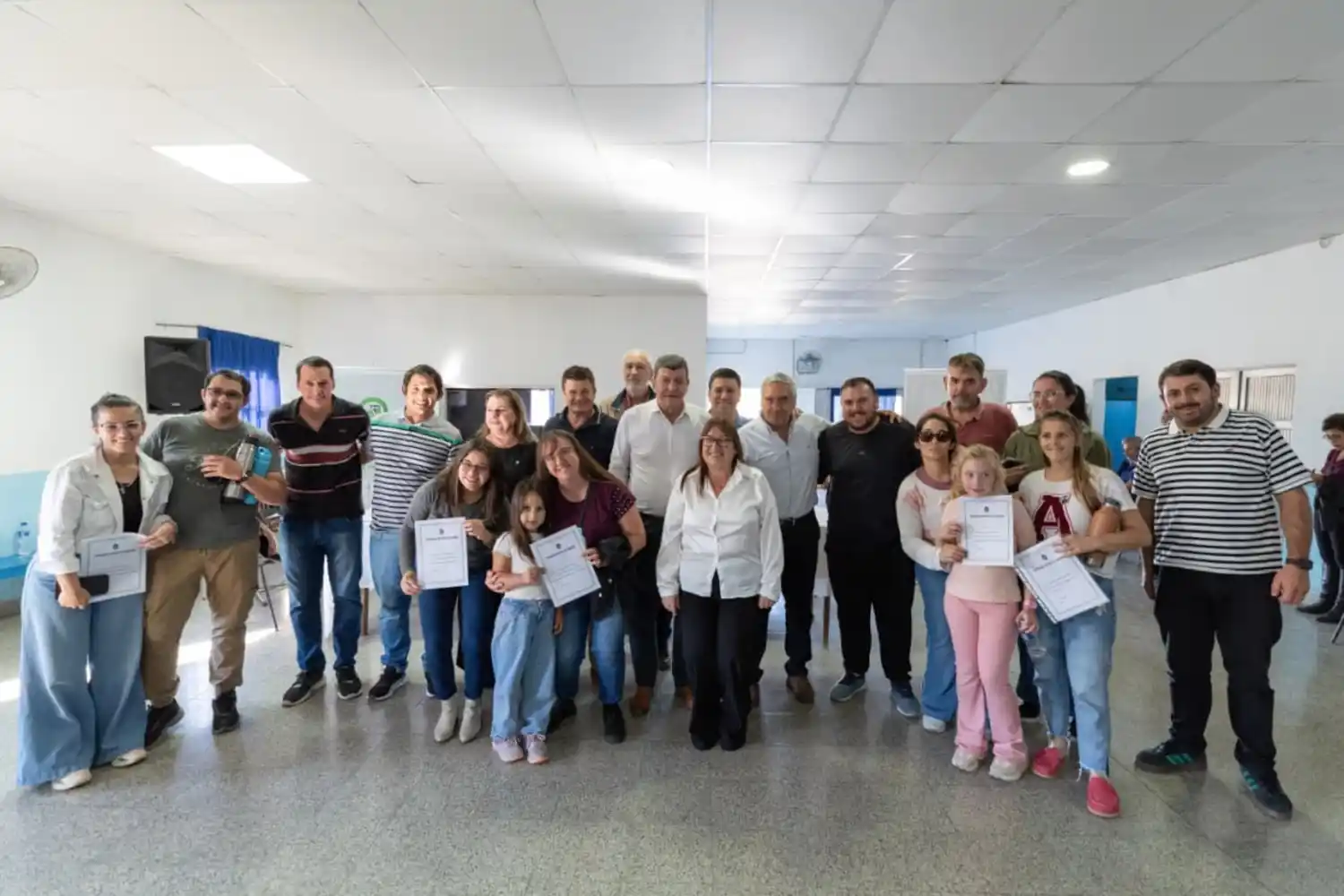 El IAPV avanzó con la regularización dominial y entregó escrituras a familias entrerrianas