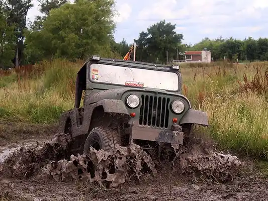 A puro barro y camaradería: Gualeguay vive el 8º Encuentro Nacional de Jeeperos