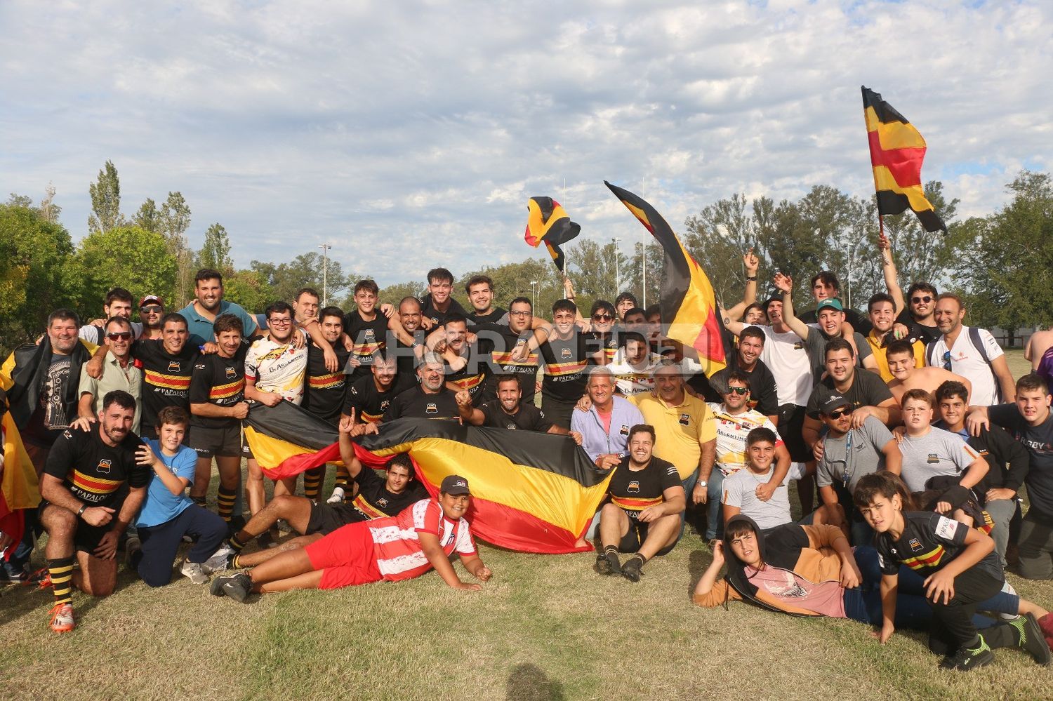 Carpinchos se quedó con el clásico de la ciudad en el Parque