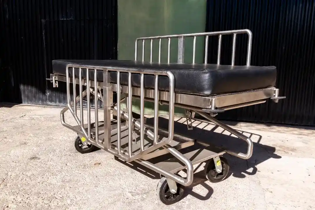 Se adquirió una nueva camilla para el Hospital