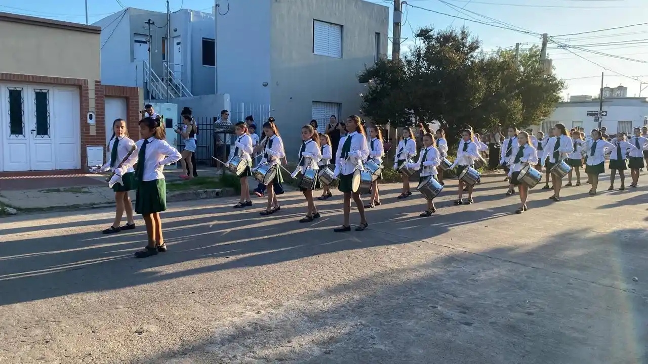 Adriana Cambursano fue distinguida con la “Luna de la Mujer en las Artes 2026” 4