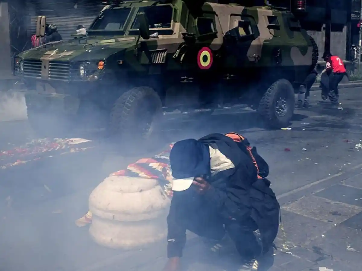 Frederic: "Bullrich tiene que explicar por qué envió municiones a Bolivia en un golpe"