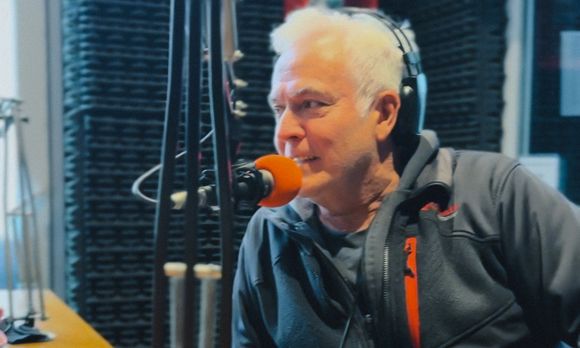 Entrevistas con voz: Marco Opisso, el vendedor de gomitas