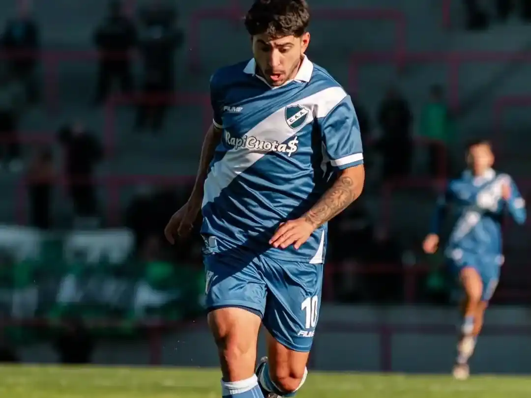 Alvarado y Kimberley empataron 2 a 2 en el duelo marplatense del Federal A