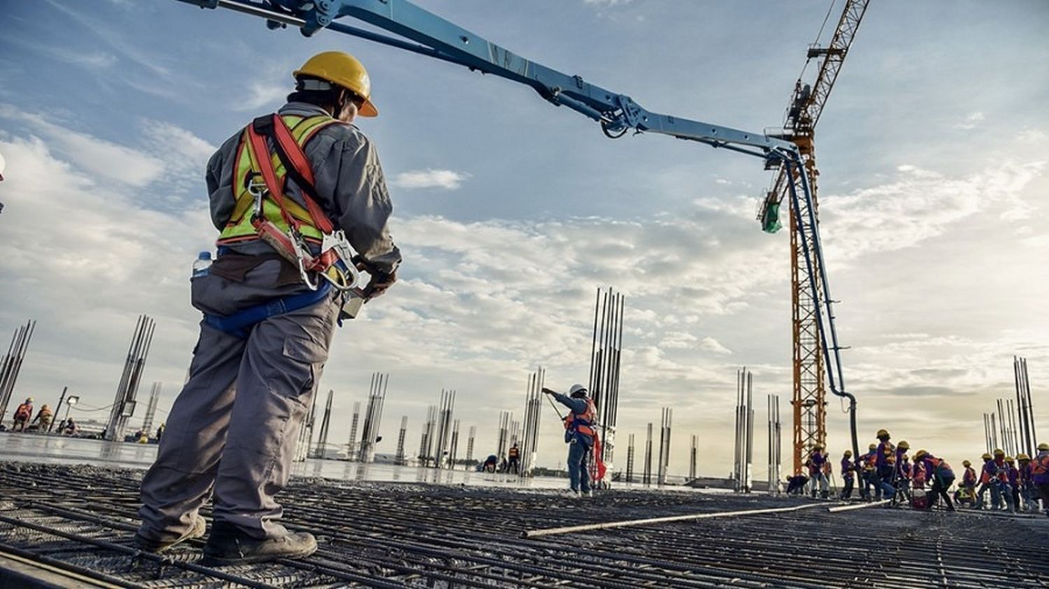 La construcción genera casi 400 mil puestos de trabajo