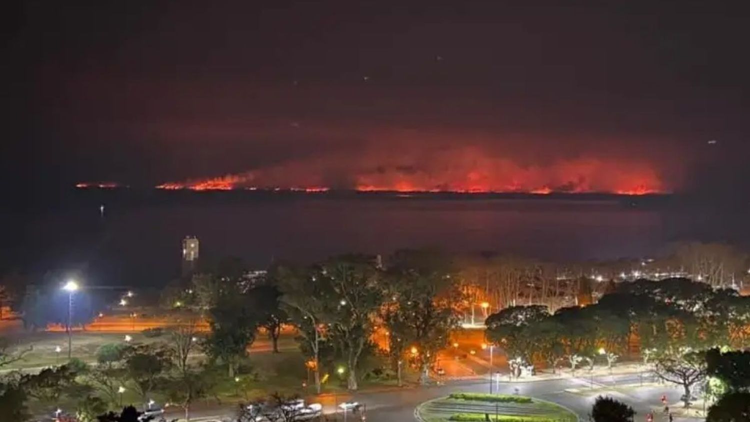 Entre Ríos responsabiliza a los rosarinos por los incendios en las islas