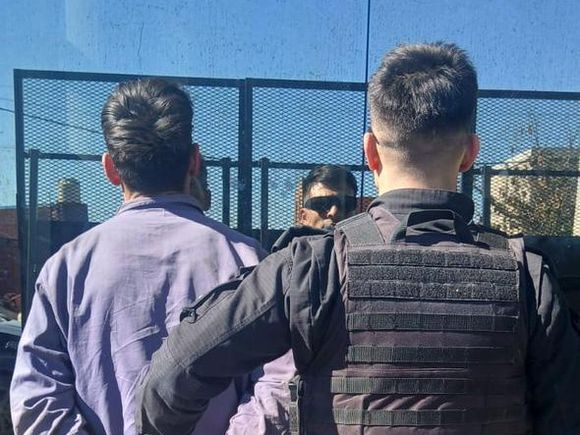 Detuvieron a un hombre con una navaja que tenía prohibido acercarse a su ex pareja en la zona sur