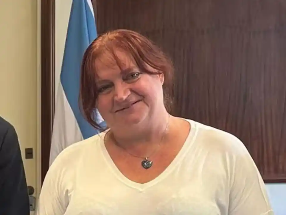 El Gobierno aparta preventivamente del cargo a la directora del Instituto Nacional de Medicamentos