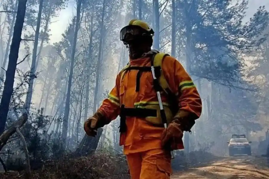 Declararon el estado de desastre en El Durazno tras el incendio que consumió más de 12 mil hectáreas