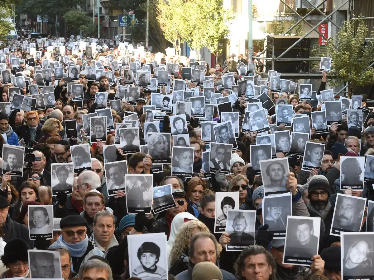 "La impunidad destruye la confianza en el sistema de justicia", dijo el presidente de la Amia