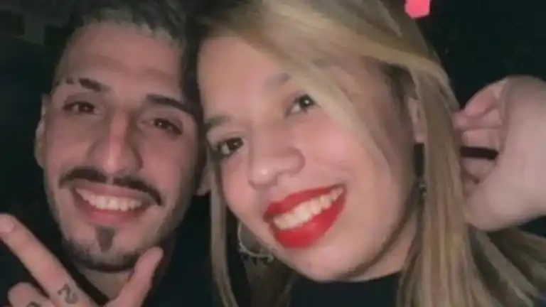 Una joven asegura tener un hijo de El Noba y se enfrentó con la madre del cantante