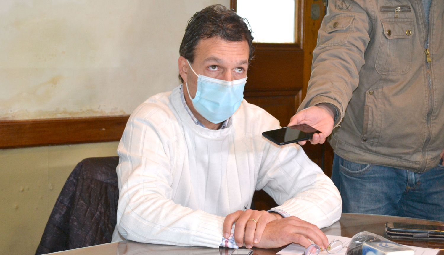 “En Rosario están desbordados los efectores de salud, y nosotros acá nos juntamos en las peñas y compartimos mate”