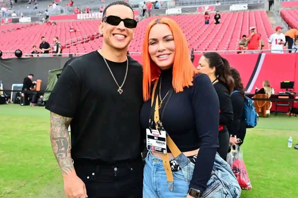 Daddy Yankee y Mireddys González