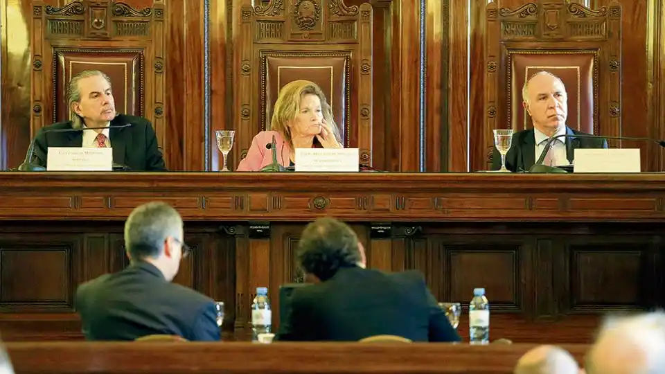 Farmacity: primera audiencia pública ante la Corte