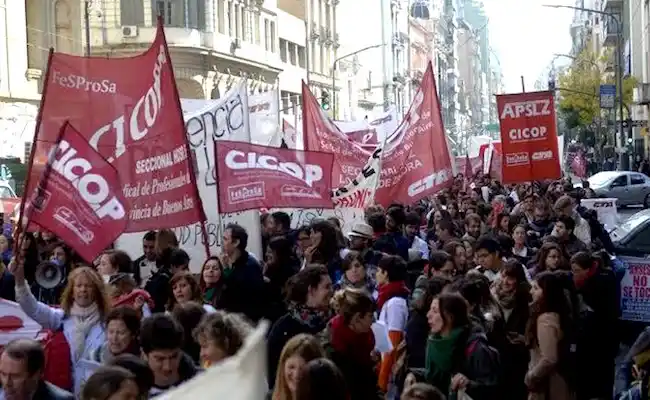 Jornada de lucha de médicos de Cicop en respaldo a los residentes de Capital
