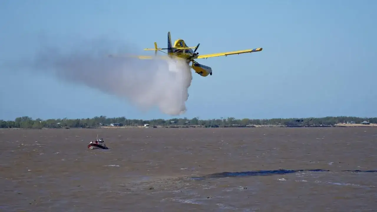 Pullaro presentó la nueva flota aérea de Santa Fe para combatir incendios - 2