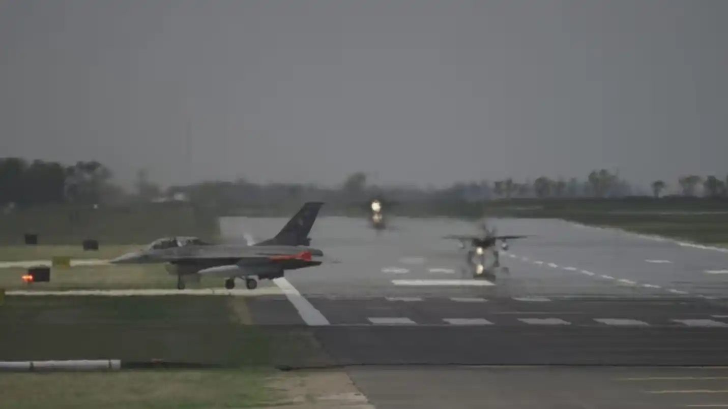 Los aviones F-16 adquiridos por Argentina a Dinamarca (Fotos: El Doce)