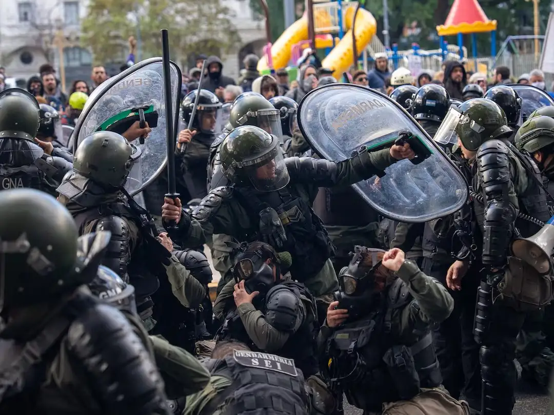 El Gobierno no aplicará el protocolo antipiquete en la marcha contra el veto al financiamiento universitario (Foto: TN / Agustina Ribó).
