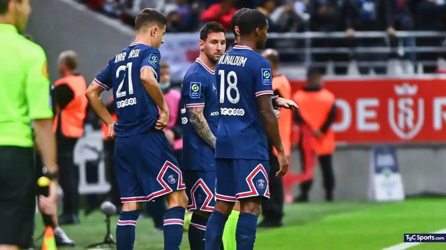 El divertido comentario de Ander Herrera tras entrar a la cancha junto a Messi