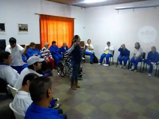 Cine debate con los estudiantes en el NAC