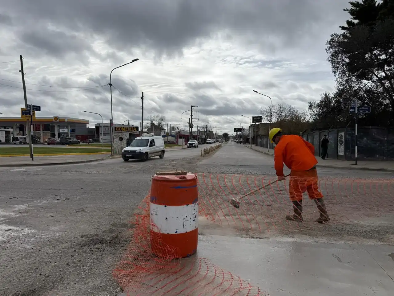 Las obras en la rotonda de Actis y la 226 impactaron en la actividad comercial de la zona.