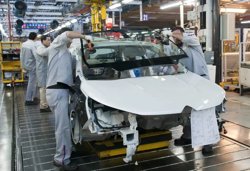 La utilización de la capacidad instalada descendió al 60,5 por ciento en agosto