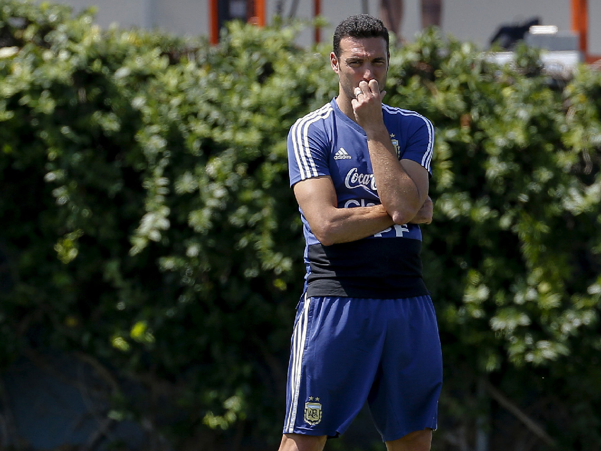 Scaloni planea cinco cambios 