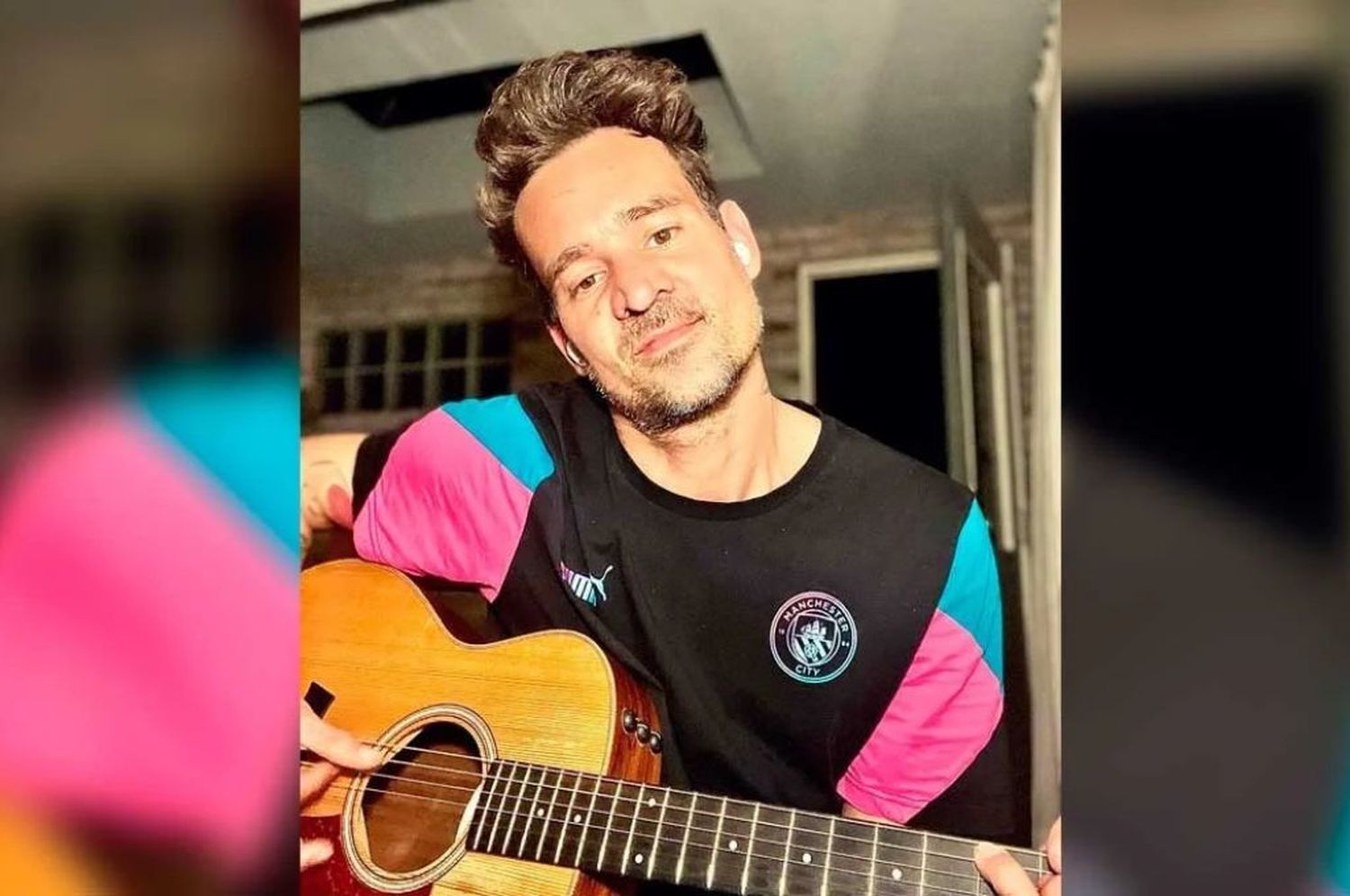 Chano reapareció en redes sociales sonriente y con guitarra en mano