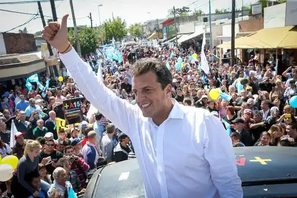 Massa en Merlo: "Si el próximo Presidente no arregla la inseguridad no sirve para nada" 