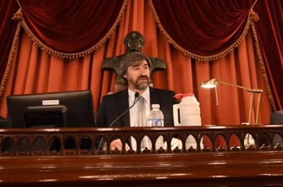 Giano desmintió a Bahl: “Designé a sus hijos a pedido suyo y me arrepiento”