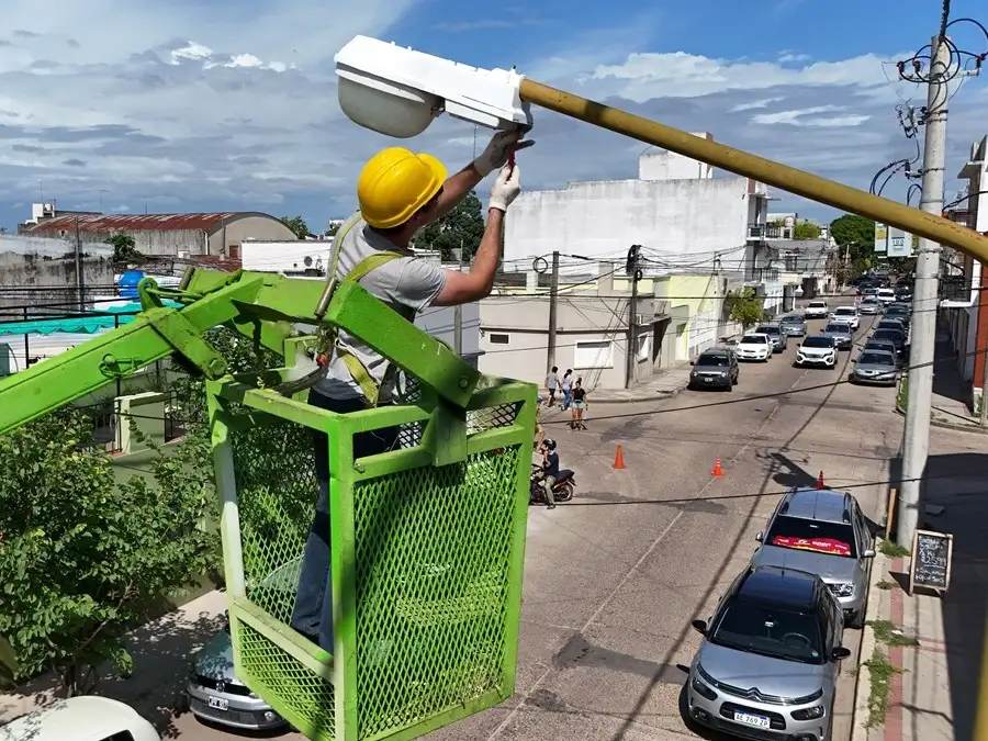 Colocaron más de 500 nuevas luminarias LED en 216 manzanas de la ciudad