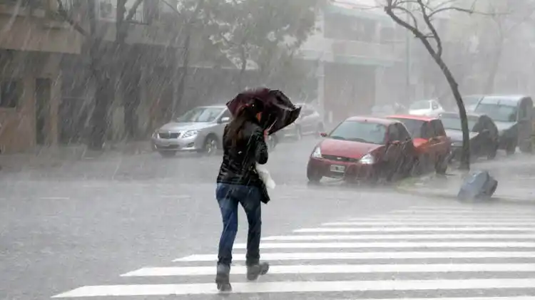 Alerta meteorológico para el centro-este de la Provincia por abundantes lluvias
