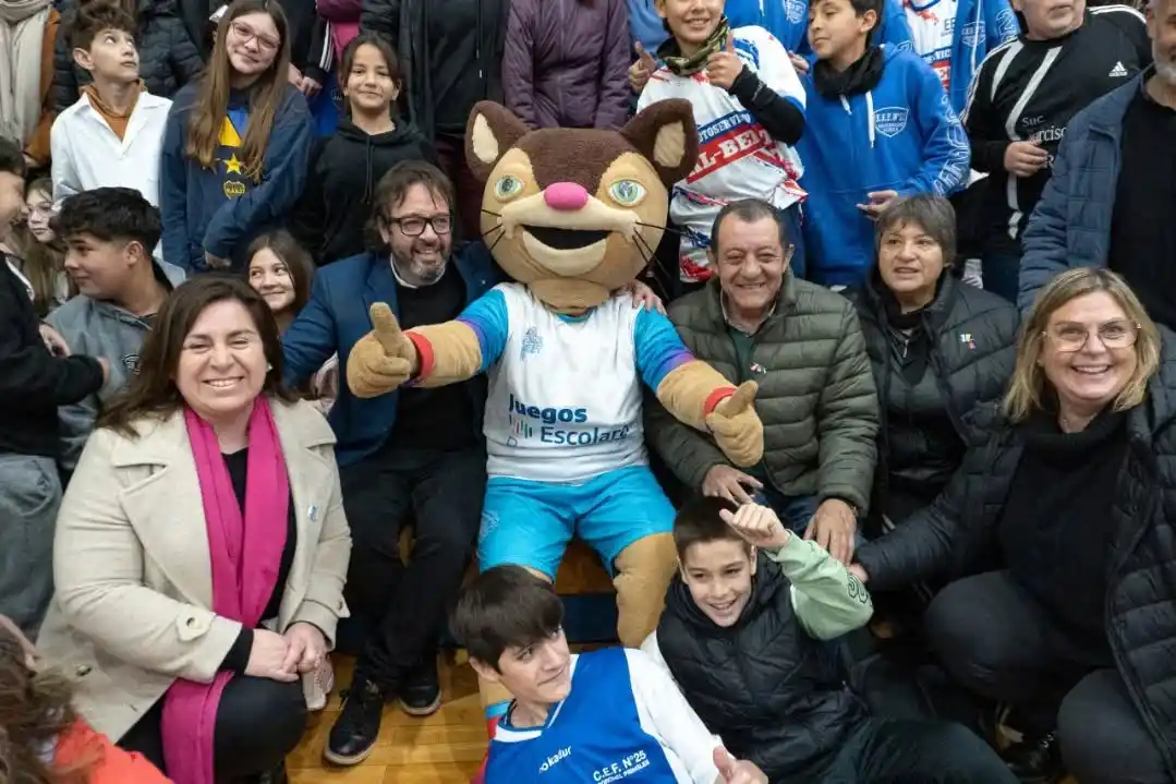 Benito Juárez: Juegos Escolares Bonaerenses en el Polideportivo