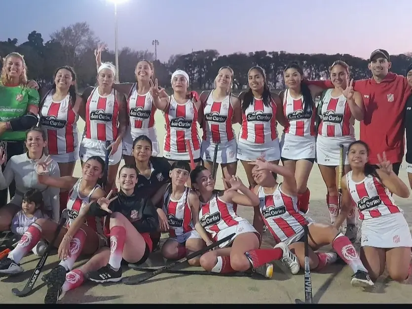 Las Leonas Julienses vencieron 3 a 2 a Juventud de Humboldt .Foto:IG Hockey Femenino 9 de Julio