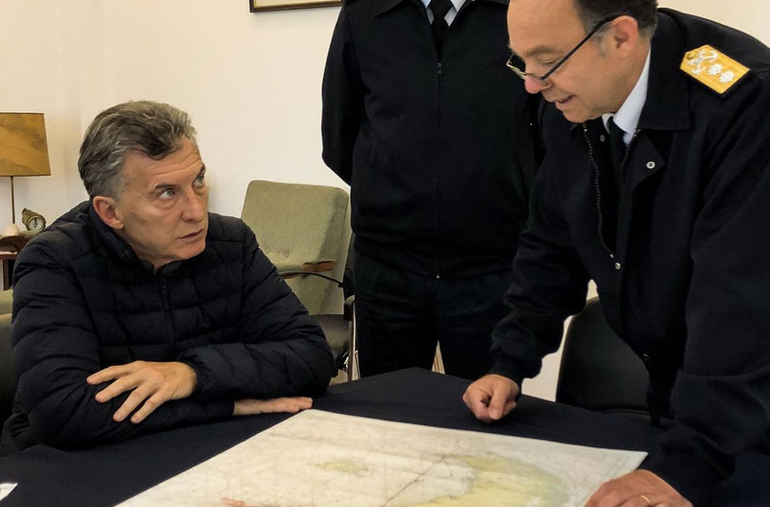 La Justicia pide a Macri que levante el "secreto militar"