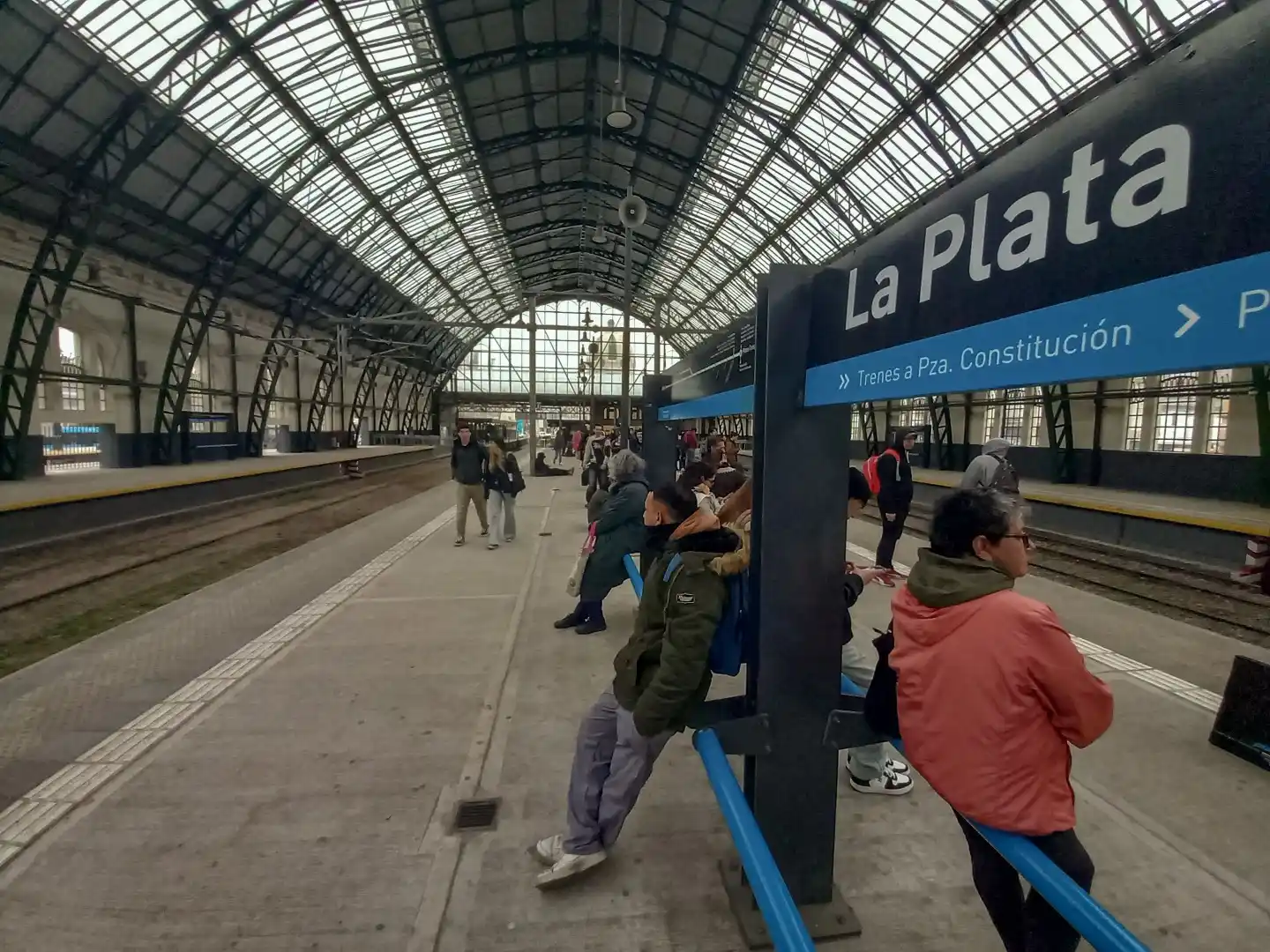 El boleto de tren subirá un 40% y el Gobierno convocó a una audiencia pública