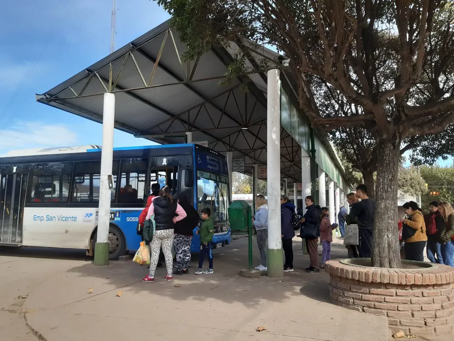 En Cañuelas, la línea de colectivos 51 opera con servicio reducido.