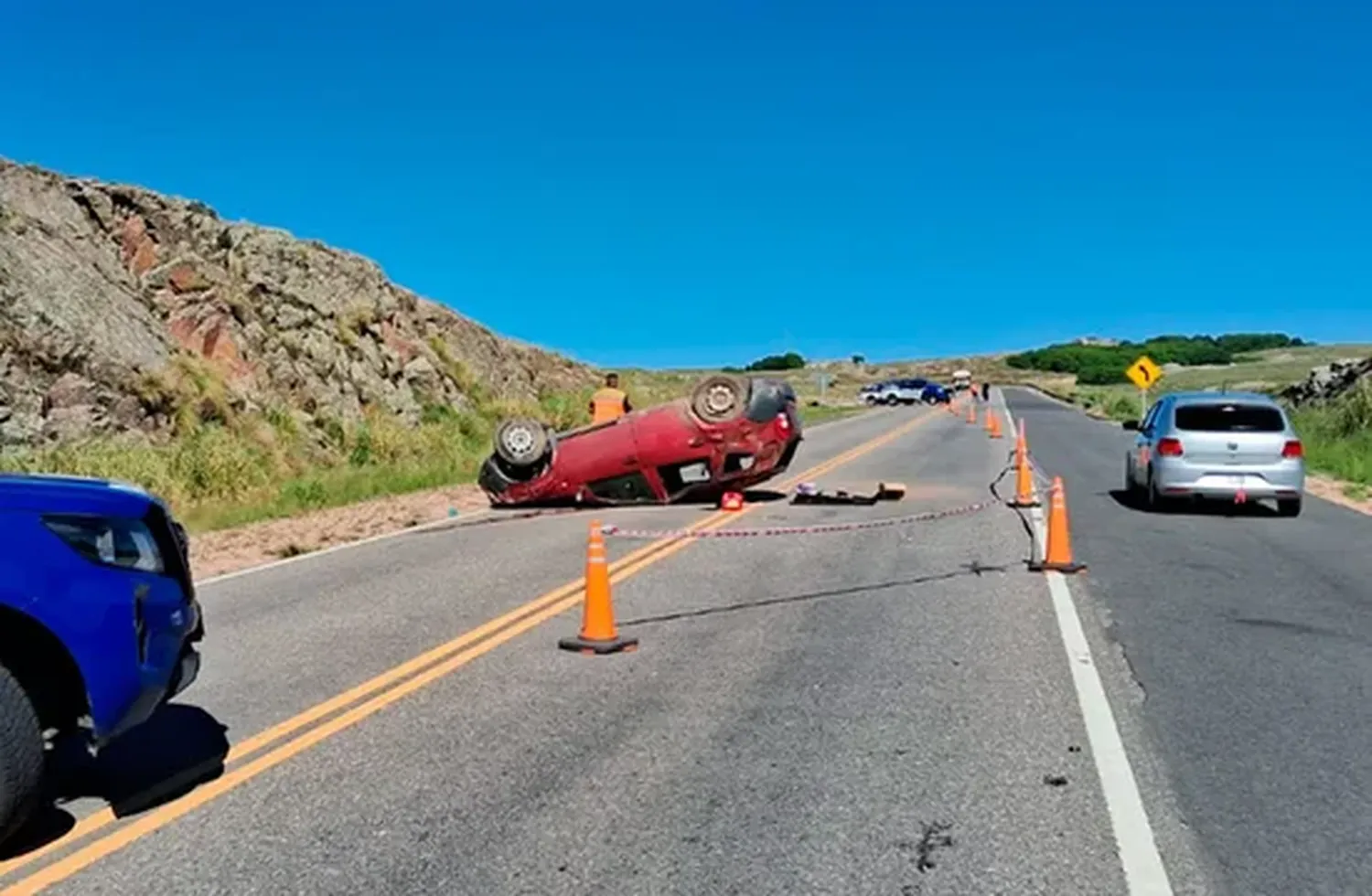 Accidente vial en Altas Cumbres: se quedó dormida mientras manejaba, volcó y murió