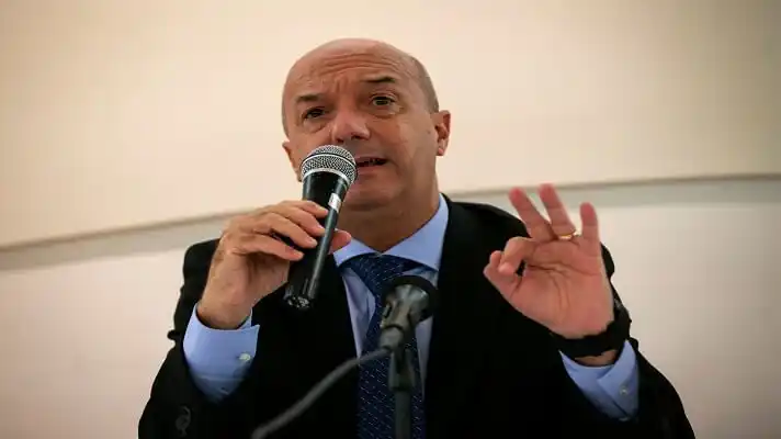 ¡MONTA OLLAS! Iván Simonovis la carga contra Remigio Ceballos por acusaciones de «sabotaje electoral»