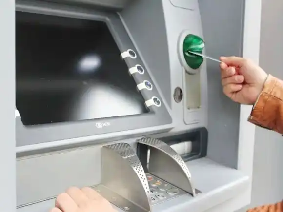 ARCA definió cuánto dinero se puede retirar del cajero automático